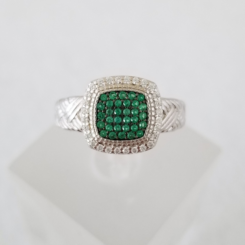 HOST PICK!!! 💚 Sterling Silver Green Spinel Ring - Picture 3 of 8
